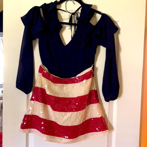 Red & white striped, sexy sequence mini skirt. - Picture 1 of 1